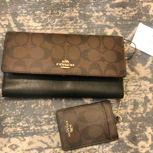 New TRIFOLD WALLET IN SIGNATURE COACH F53763 IMITATION GOLD BROWN BLACKCOACH S